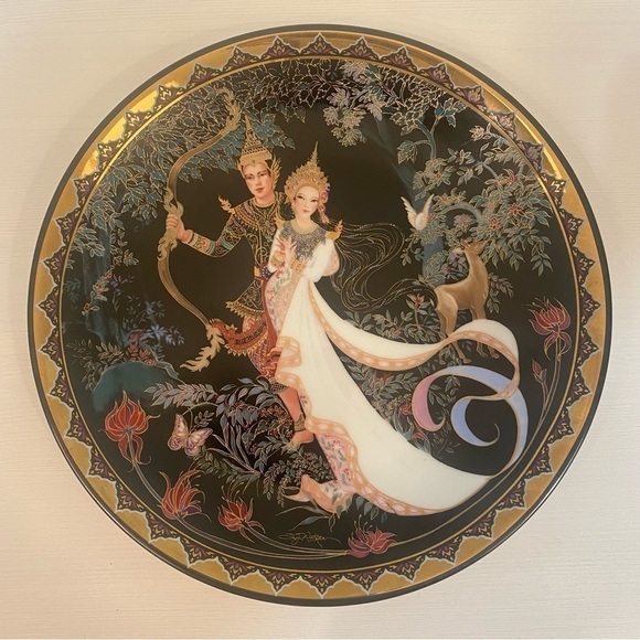 Royal Porcelain Kingdom Of Thailand Collection Love - Picture 1 of 10